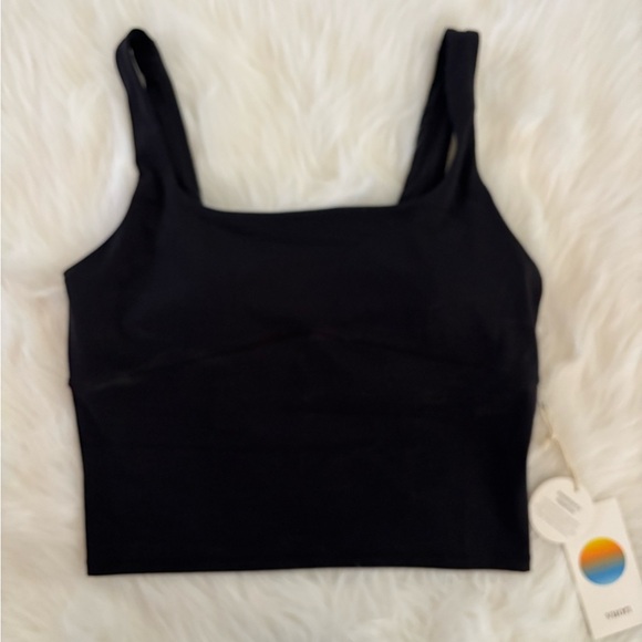 NEW NWT Vuori Black AllTheForm Support Tank medium - Picture 4 of 8
